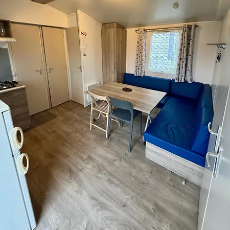 Kemp Le Gazon - Mobil Homes 3*